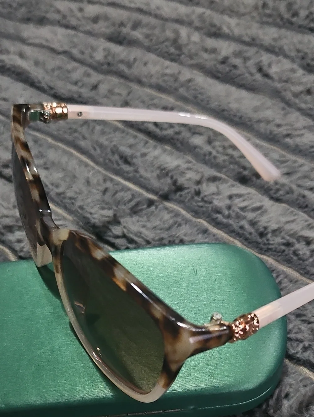Womens Vintage Designer Sunglasses